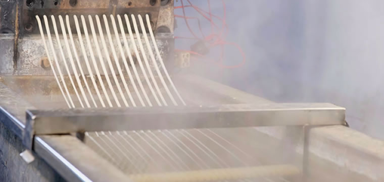 製造業(電⼦・⾷品・⾃動⾞・化学)